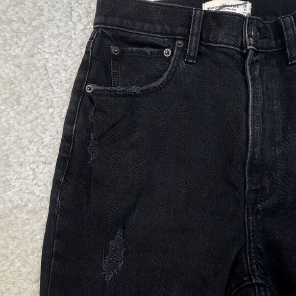 Abercrombie & Fitch Ultra High Rise Mom Jean Black Distress 28/6 - Picture 9 of 13